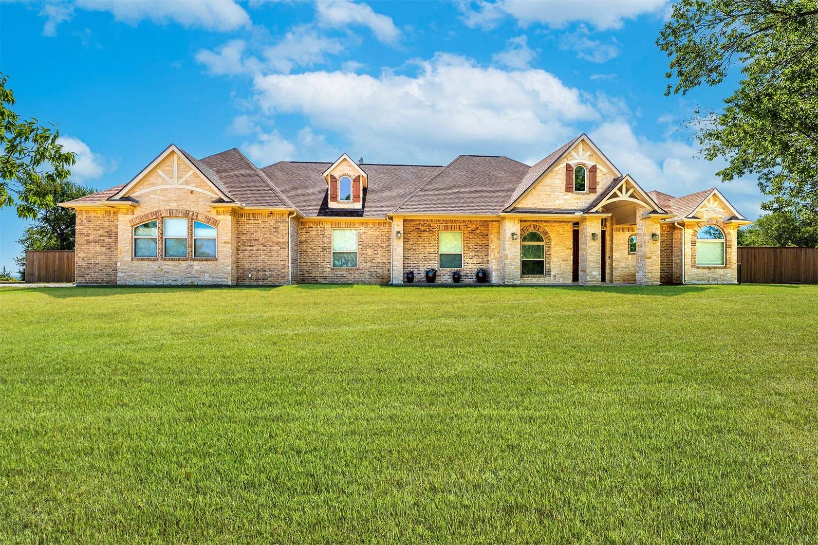 4.16 Acres of Land with Home for Sale in Bridgeport, Texas