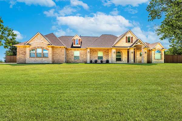 4.16 Acres of Land with Home for Sale in Bridgeport, Texas