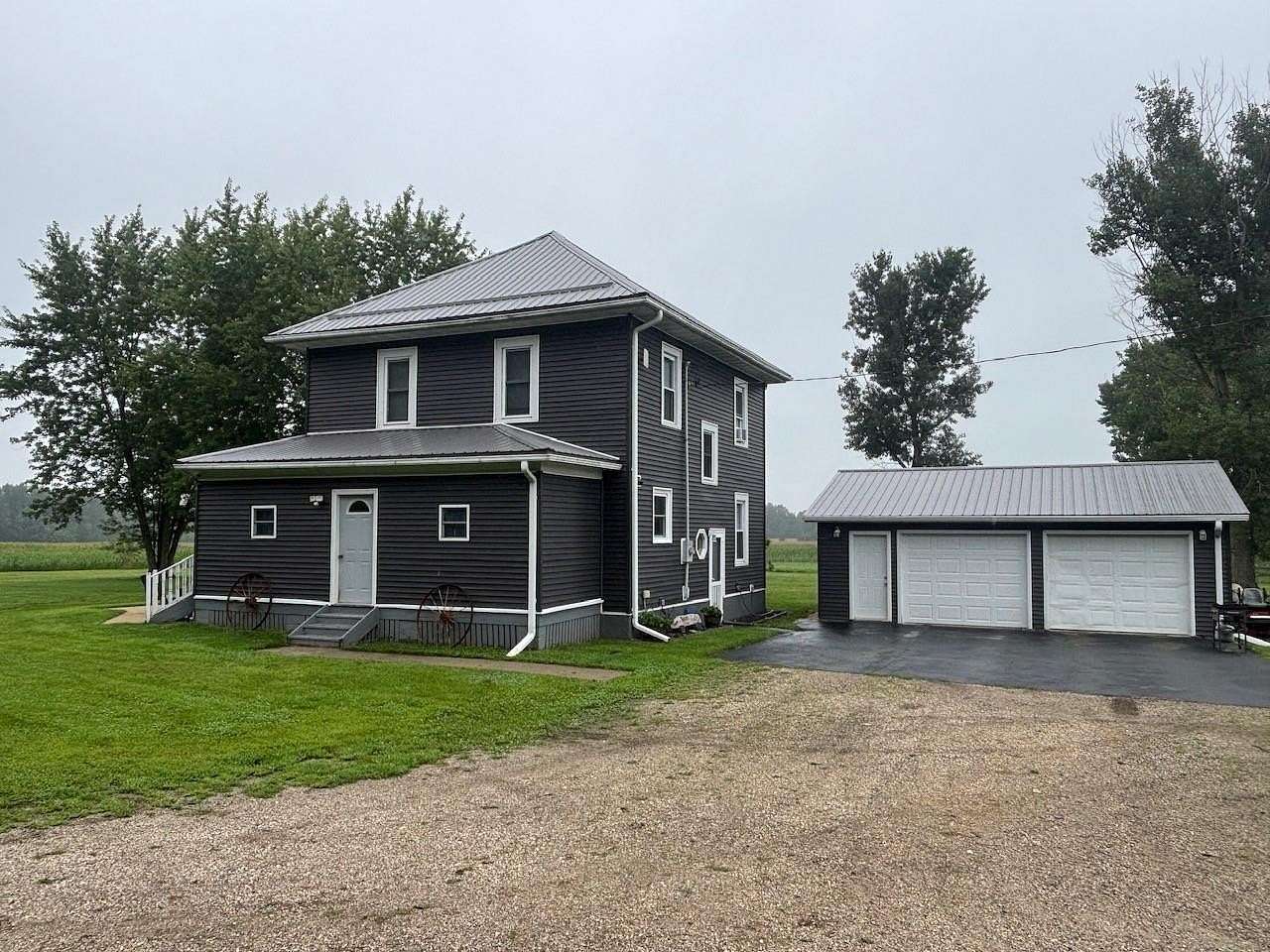 3 Acres of Land with Home for Sale in Hazleton, Iowa