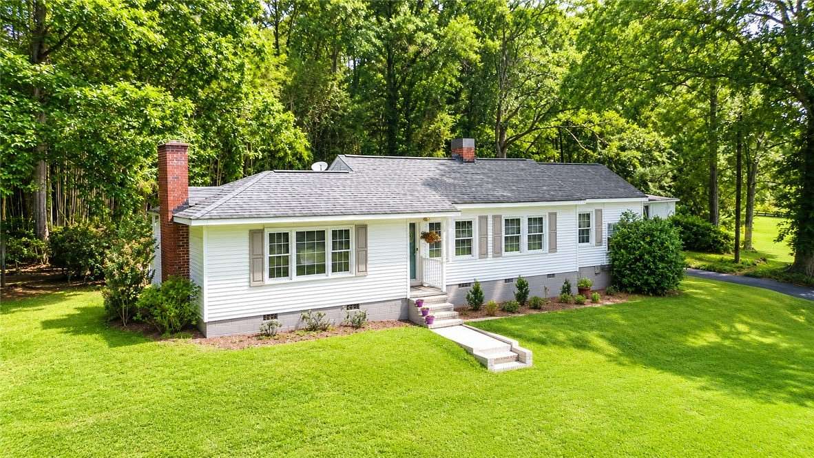 3 Acres of Land with Home for Sale in Starr, South Carolina