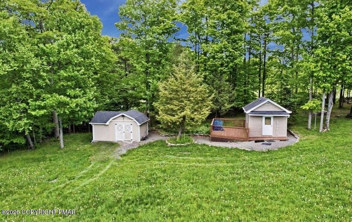 4.12 Acres of Land with Home for Sale in Newfoundland, Pennsylvania