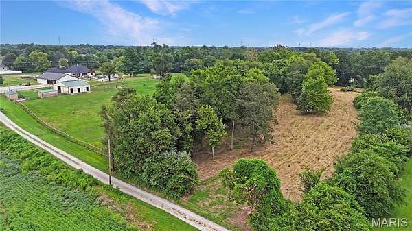 2.9 Acres of Residential Land for Sale in Collinsville, Illinois