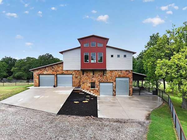 20.2 Acres of Agricultural Land with Home for Sale in Aledo, Texas