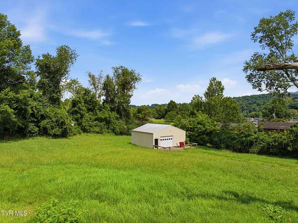 0.92 Acres of Residential Land for Sale in Johnson City, Tennessee