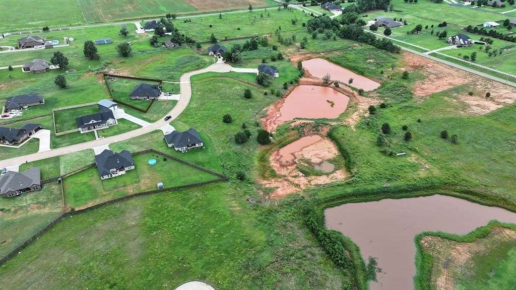 1 Acre of Residential Land for Sale in Edmond, Oklahoma