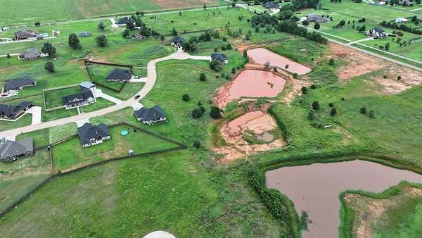 1 Acre of Residential Land for Sale in Edmond, Oklahoma