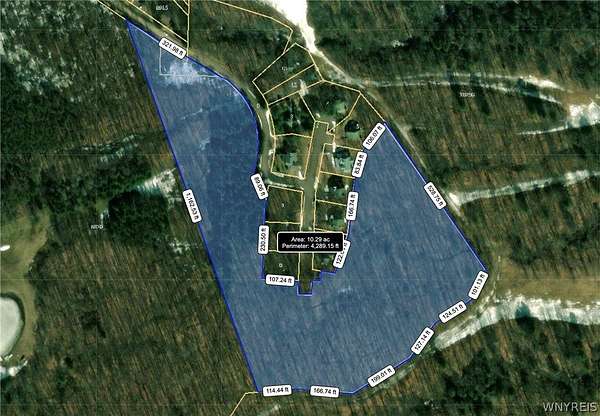 10.2 Acres of Land for Sale in Boston, New York