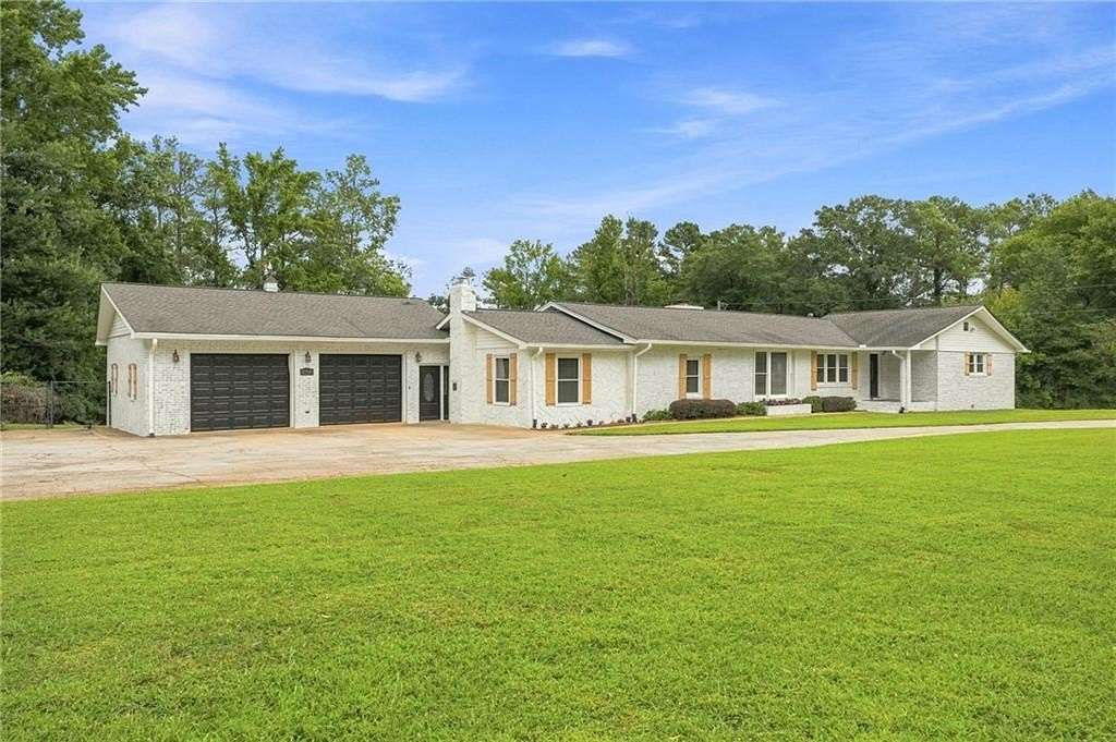2.78 Acres of Land with Home for Sale in Carrollton, Georgia