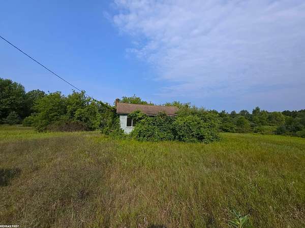 8 Acres of Residential Land for Sale in Clio, Michigan