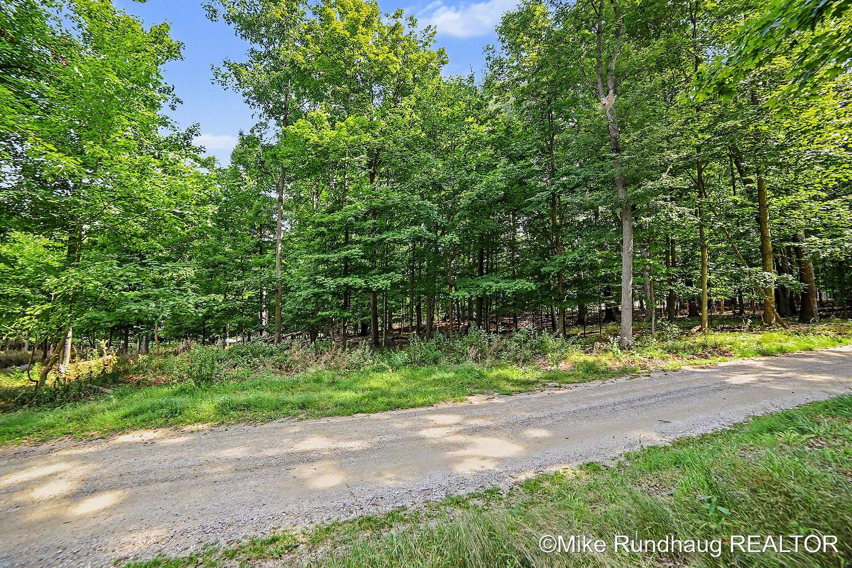 1.1 Acres of Residential Land for Sale in Ludington, Michigan