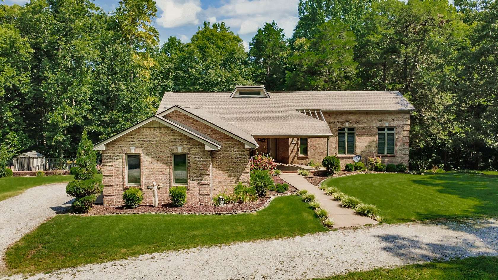 2 Acres of Land with Home for Sale in Palmyra, Tennessee