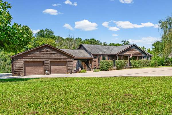 2.35 Acres of Land with Home for Sale in Clarksville, Tennessee