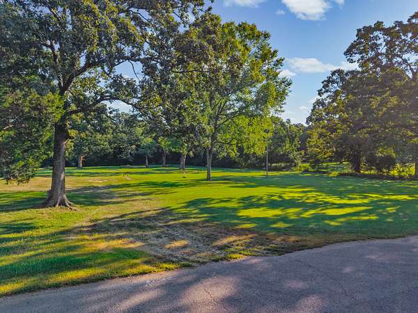 3.34 Acres of Residential Land for Sale in New Johnsonville, Tennessee