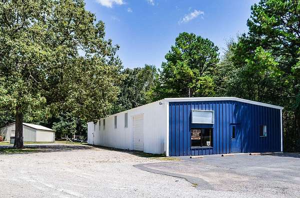 2 Acres of Improved Commercial Land for Sale in Hot Springs Village, Arkansas