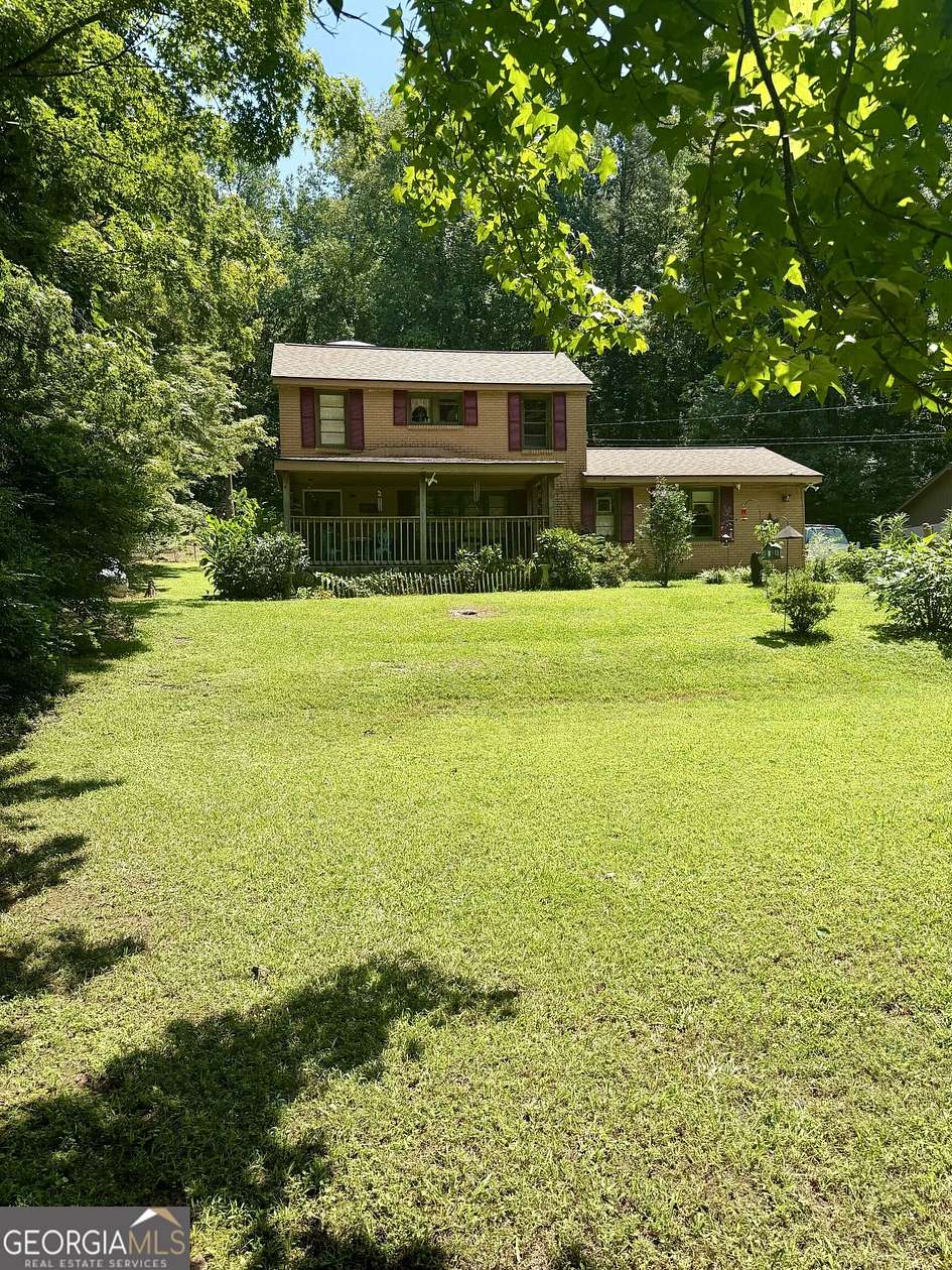 5 Acres of Land with Home for Sale in Cleveland, Georgia