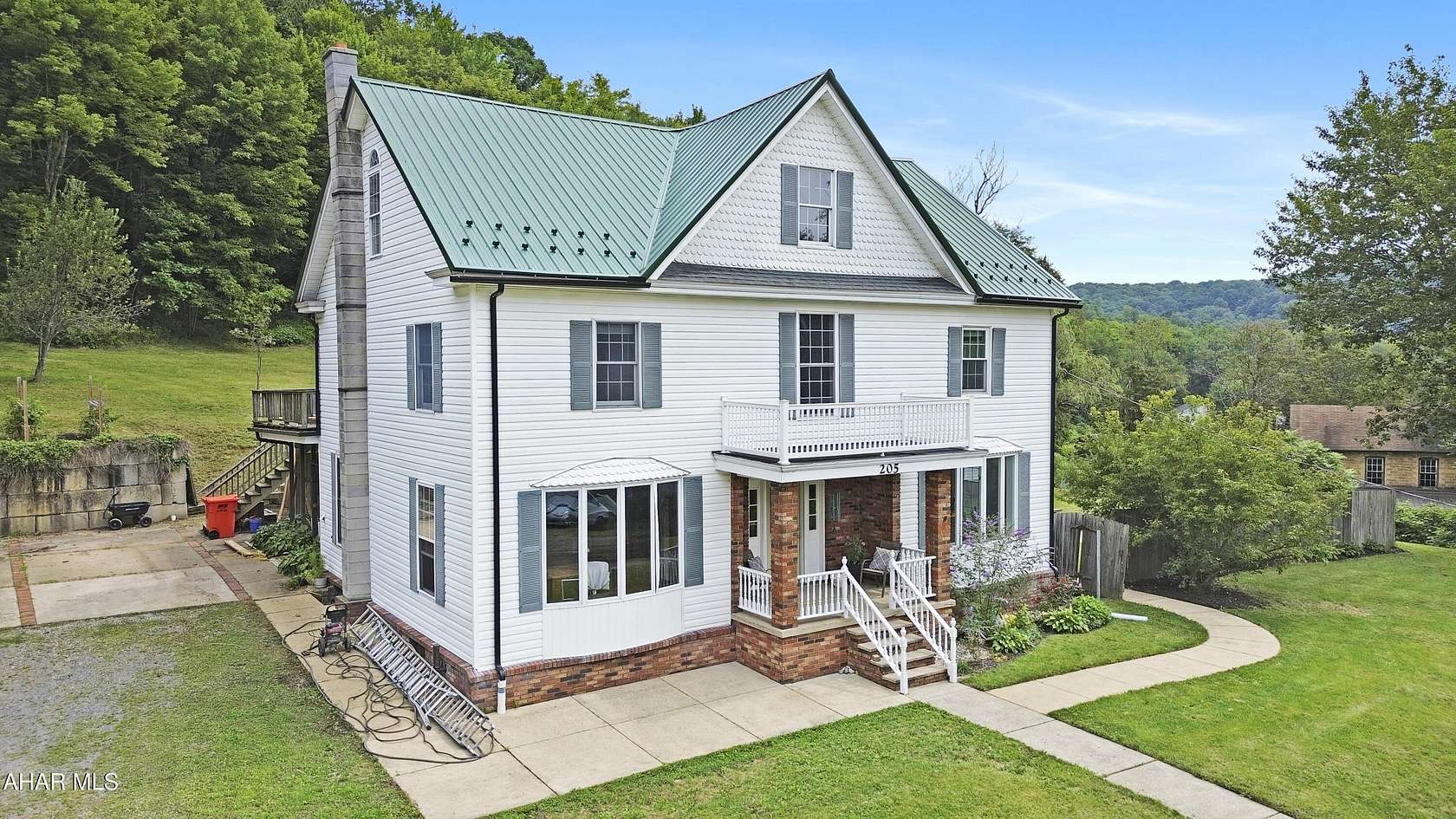 10.5 Acres of Land with Home for Sale in Marsteller, Pennsylvania