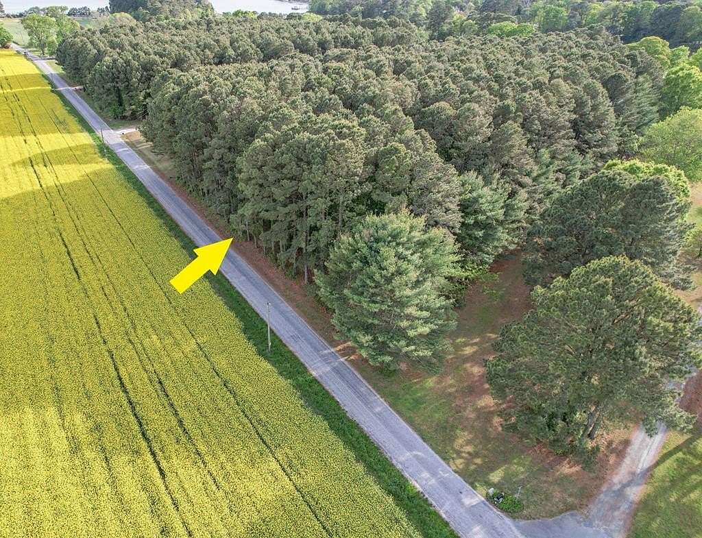 1.88 Acres of Residential Land for Sale in Machipongo, Virginia