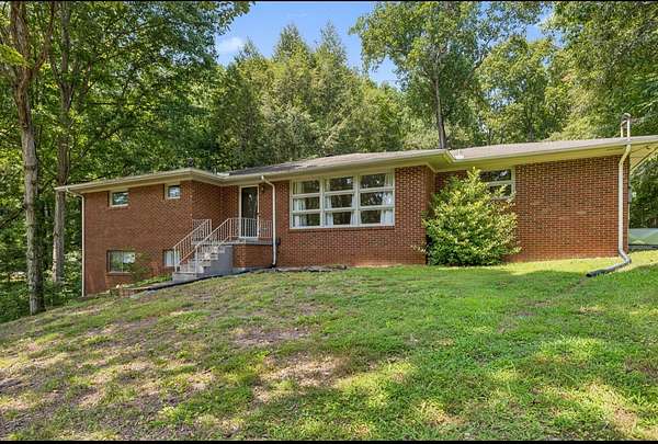 1.7 Acres of Land with Home for Sale in Pegram, Tennessee
