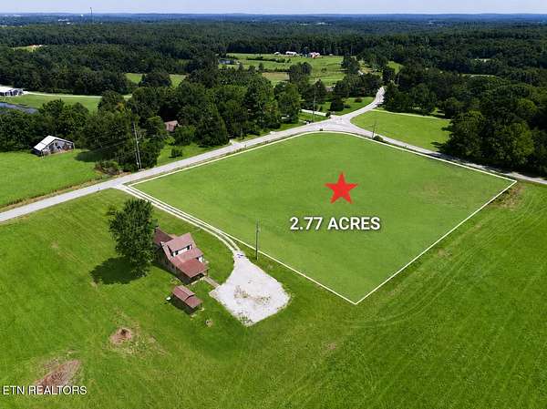 2.77 Acres of Mixed-Use Land for Sale in Crossville, Tennessee