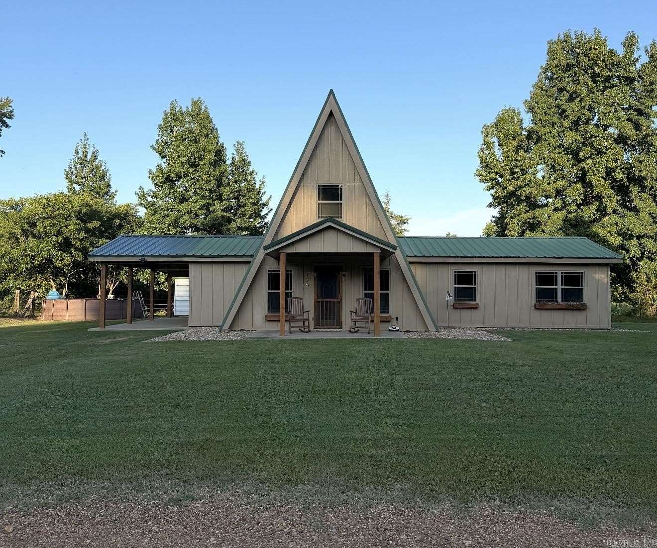 5.25 Acres of Land with Home for Sale in Ashdown, Arkansas