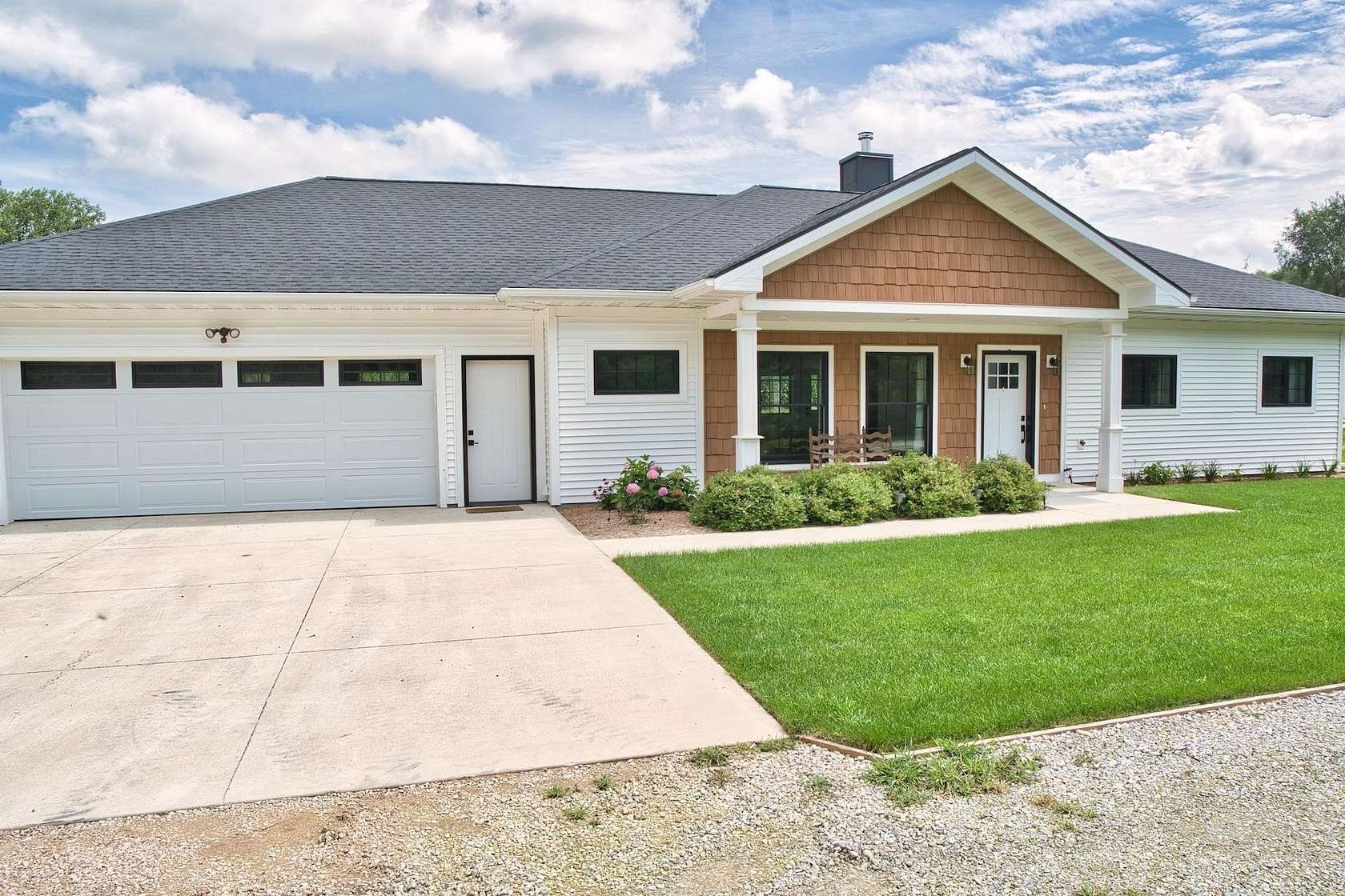 1.5 Acres of Land with Home for Sale in New Hartford, Iowa