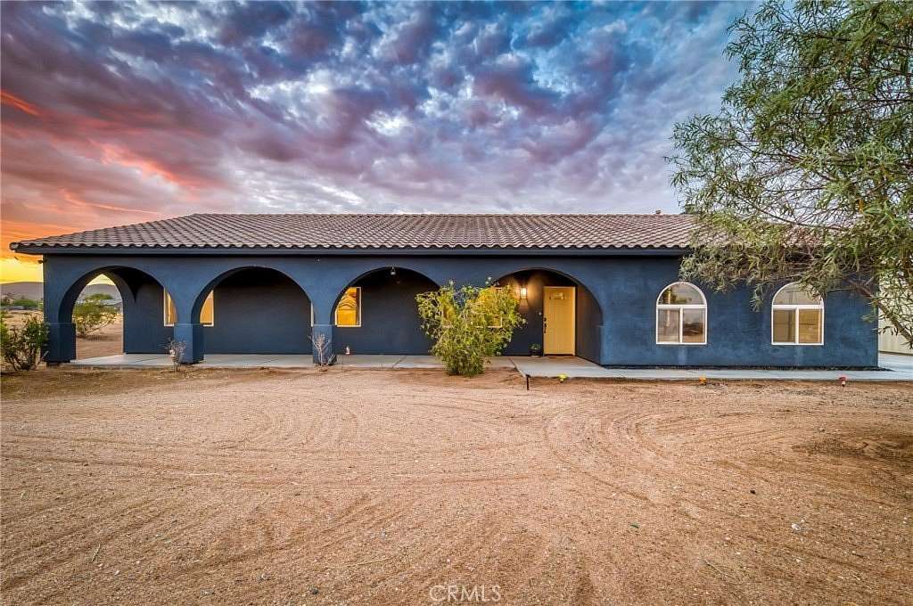 2.37 Acres of Land with Home for Sale in Joshua Tree, California