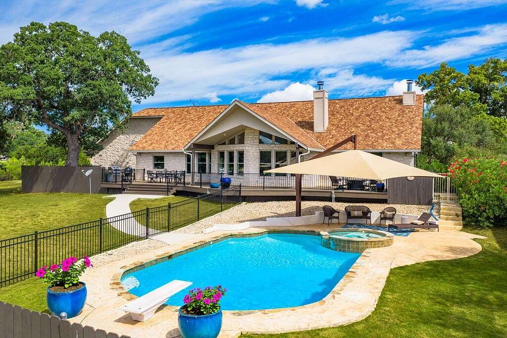 1.6 Acres of Land with Home for Sale in Kerrville, Texas