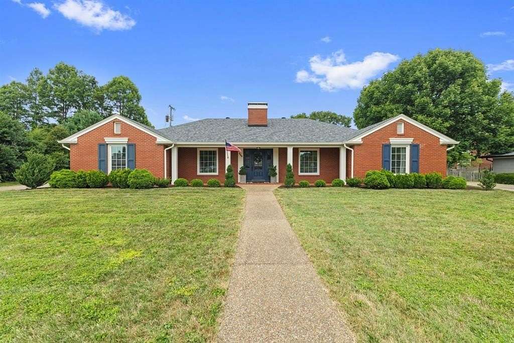 12 Acres of Land with Home for Sale in Owensboro, Kentucky