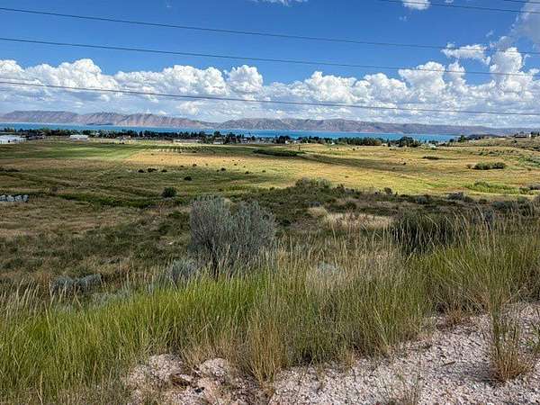14 Acres of Commercial Land for Sale in Garden City, Utah