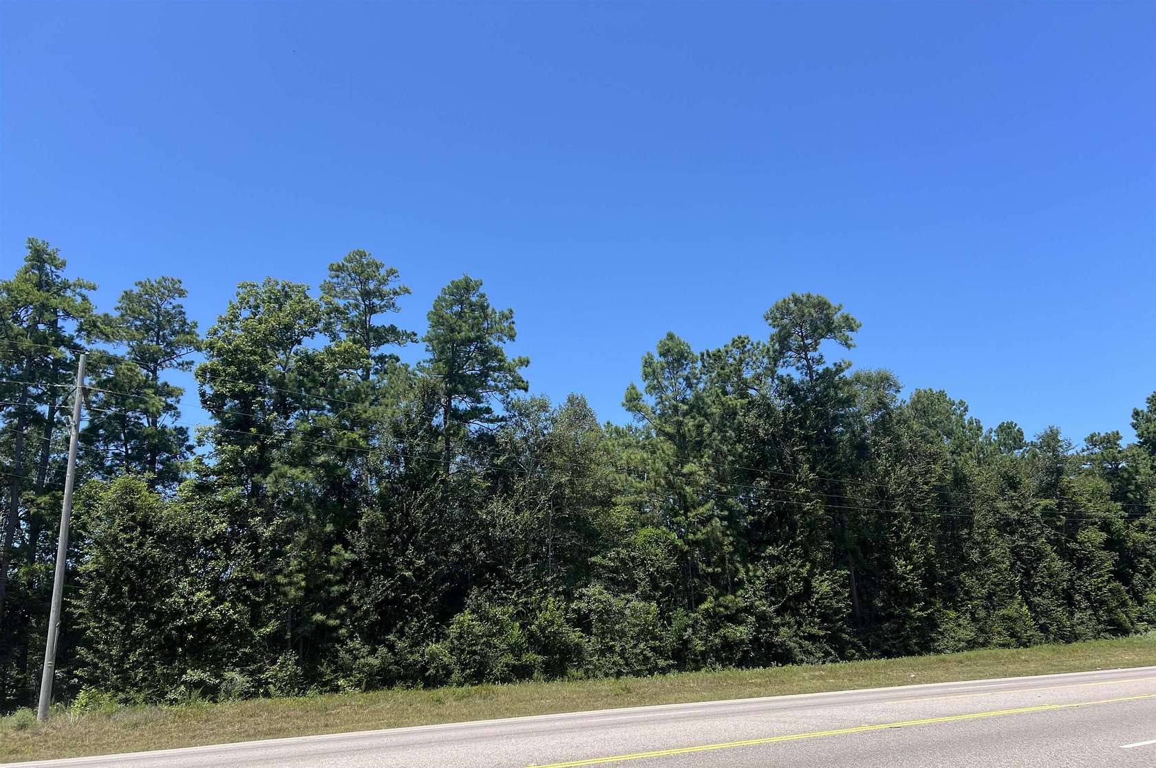 7 Acres of Mixed-Use Land for Sale in Lumberton, Texas