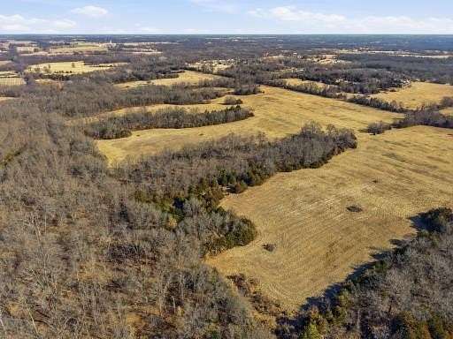 15.8 Acres of Land for Sale in Mexico, Missouri