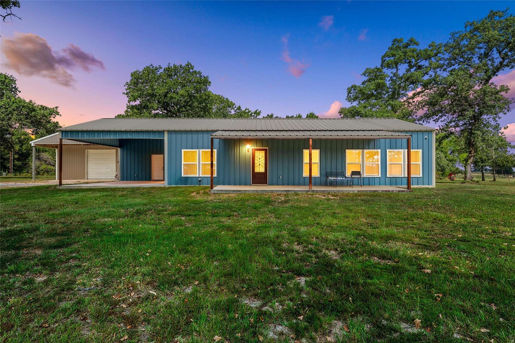 5 Acres of Land with Home for Sale in Fairfield, Texas