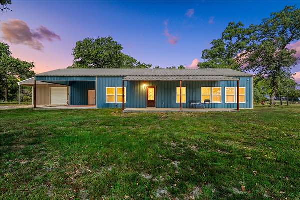 5 Acres of Land with Home for Sale in Fairfield, Texas