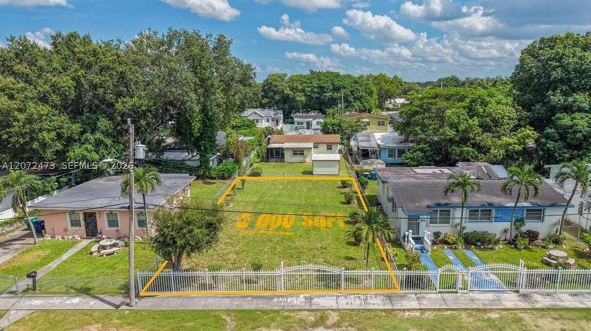 0.12 Acres of Residential Land for Sale in Miami, Florida