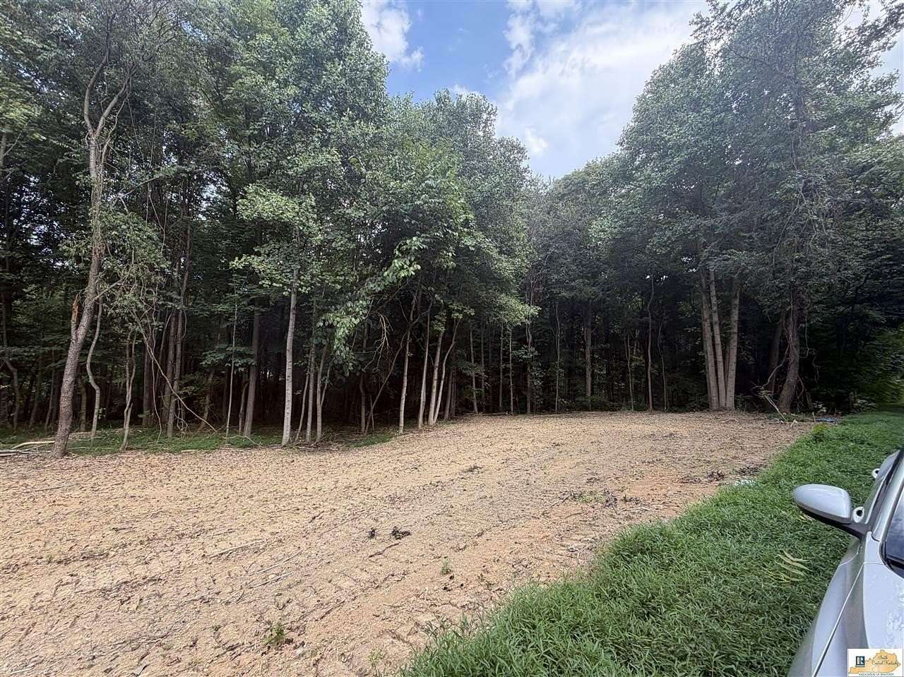 1.2 Acres of Residential Land for Sale in Tompkinsville, Kentucky