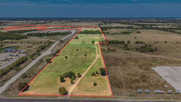 56.9 Acres of Land for Sale in Campbell, Texas