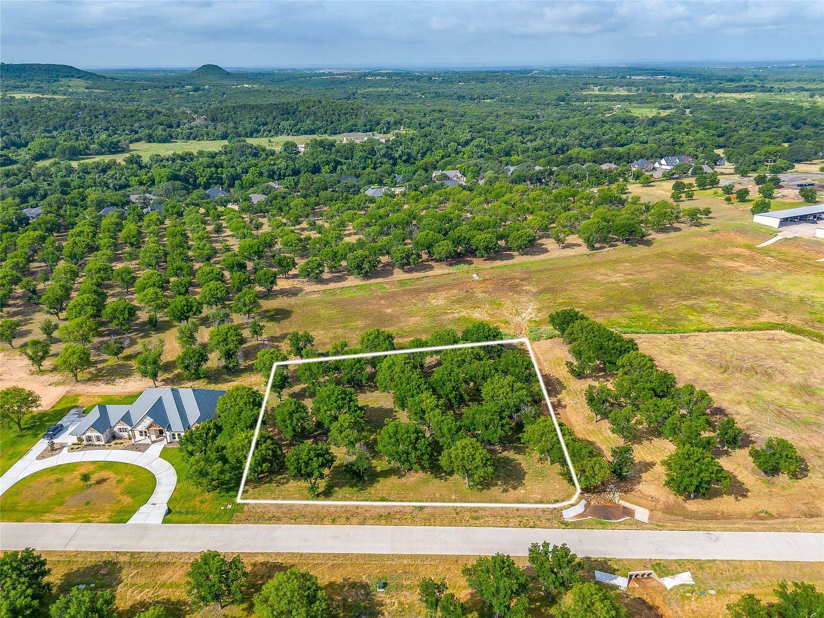 1.18 Acres of Residential Land for Sale in Granbury, Texas