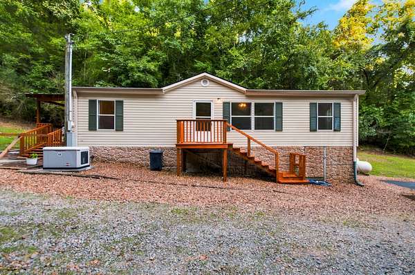 3.74 Acres of Land with Home for Sale in Ashland City, Tennessee