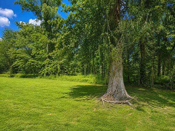 0.62 Acres of Residential Land for Sale in Clarksville, Tennessee