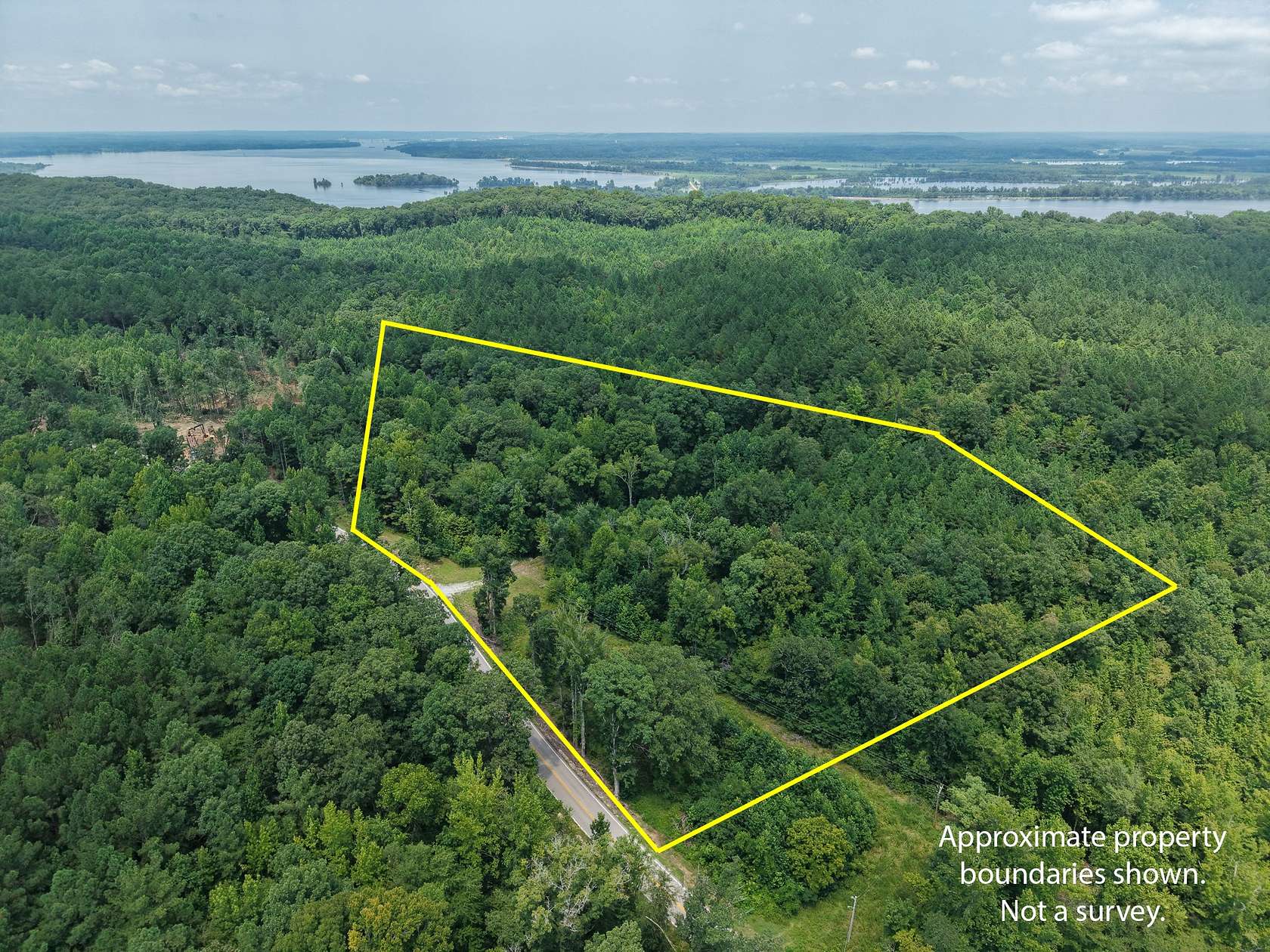 9.25 Acres of Residential Land for Sale in Holladay, Tennessee