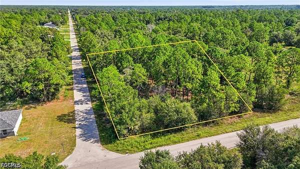 0.25 Acres of Residential Land for Sale in Lehigh Acres, Florida