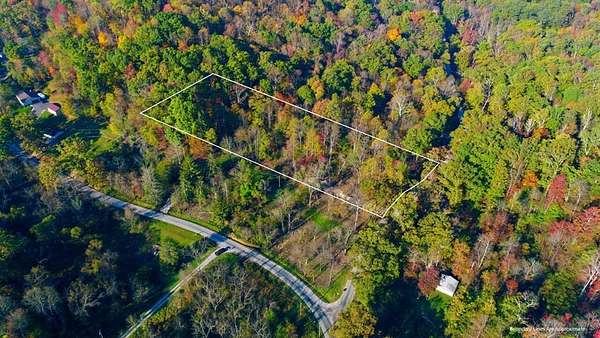 2.6 Acres of Residential Land for Sale in Lancaster, Ohio