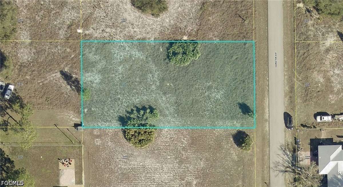0.5 Acres of Residential Land for Sale in Lehigh Acres, Florida