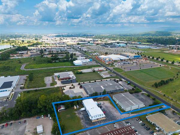 1.6 Acres of Improved Mixed-Use Land for Sale in Huntsville, Alabama