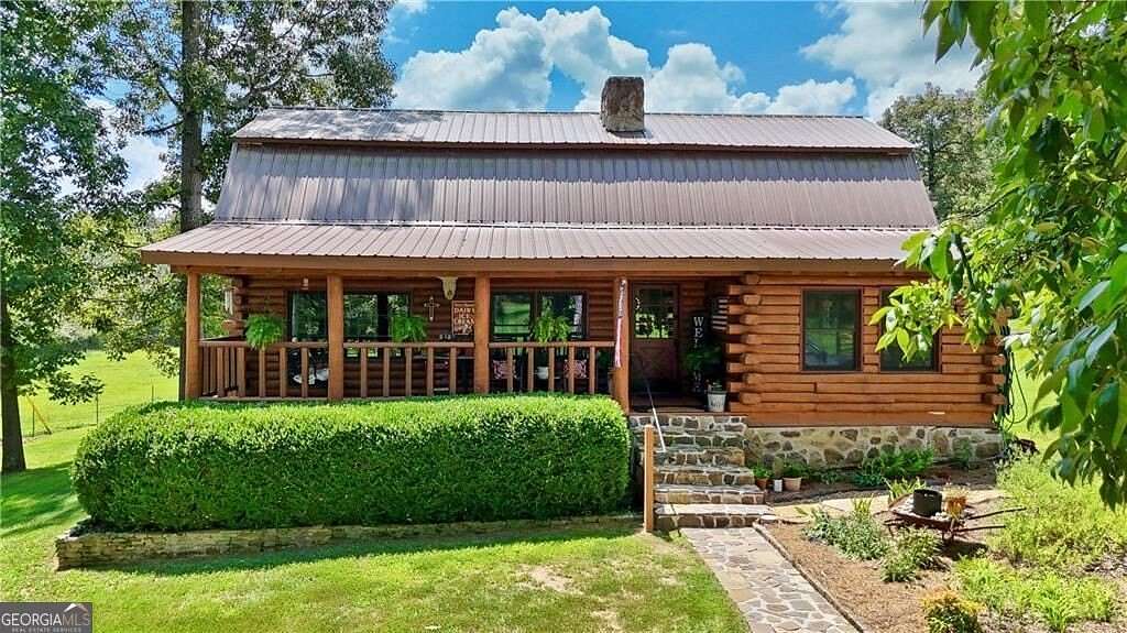 6 Acres of Land with Home for Sale in Calhoun, Georgia
