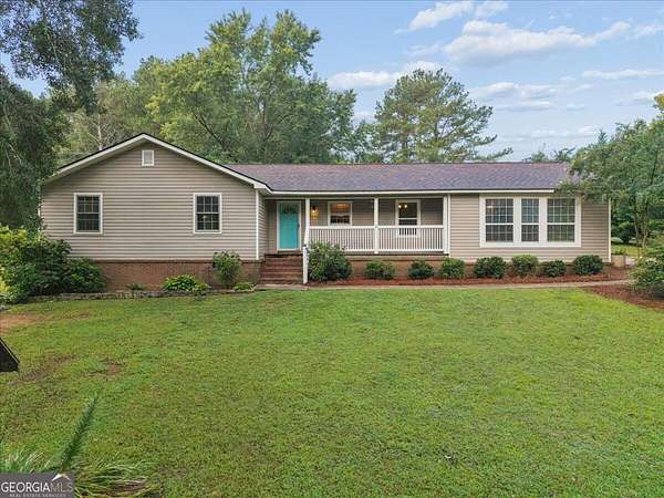 2.62 Acres of Land with Home for Sale in Madison, Georgia