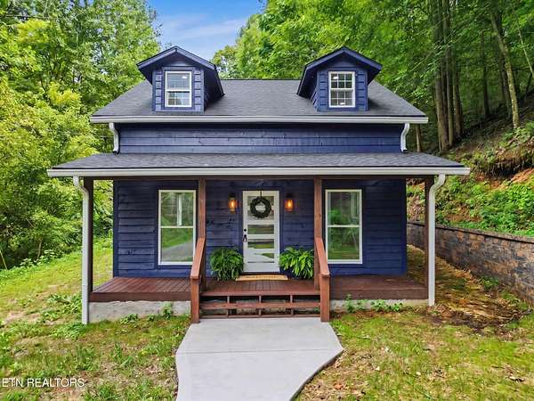 22.7 Acres of Land with Home for Sale in Maryville, Tennessee