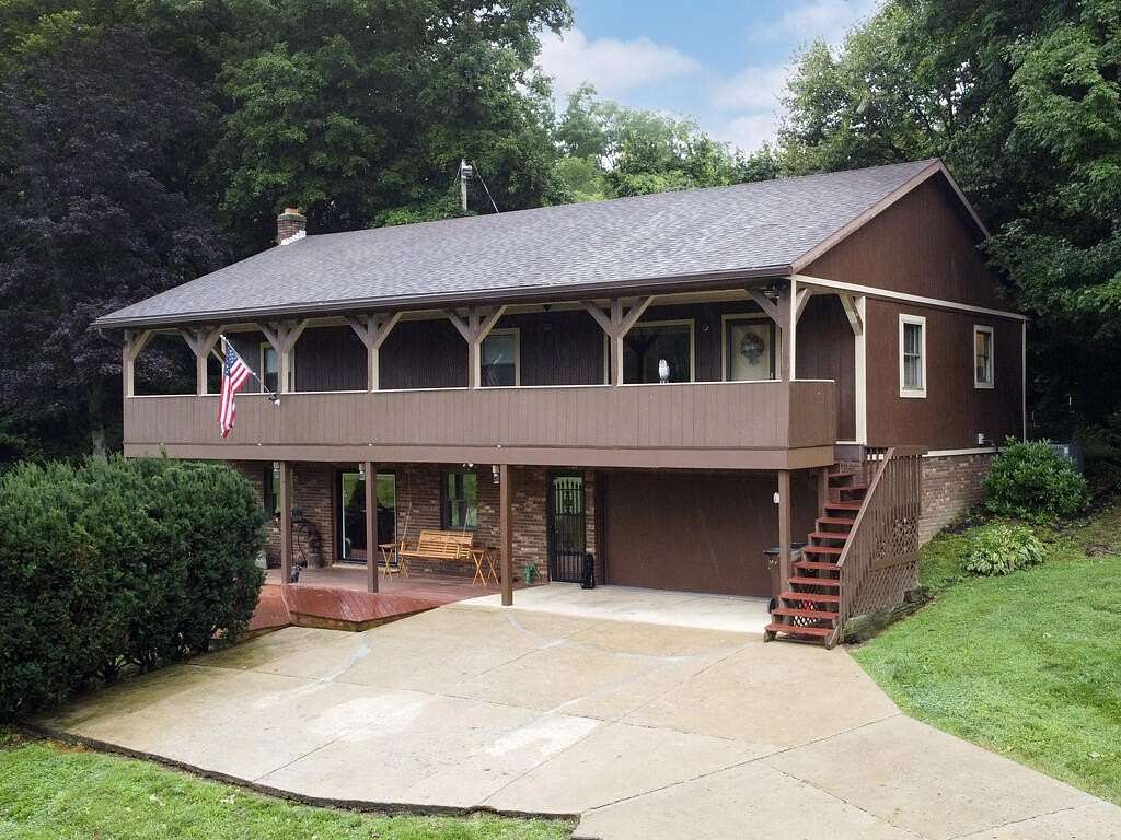 4.25 Acres of Land with Home for Sale in Mansfield, Ohio