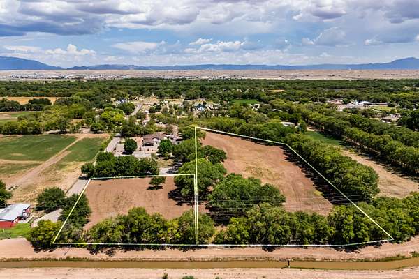 5 Acres of Land for Sale in Albuquerque, New Mexico
