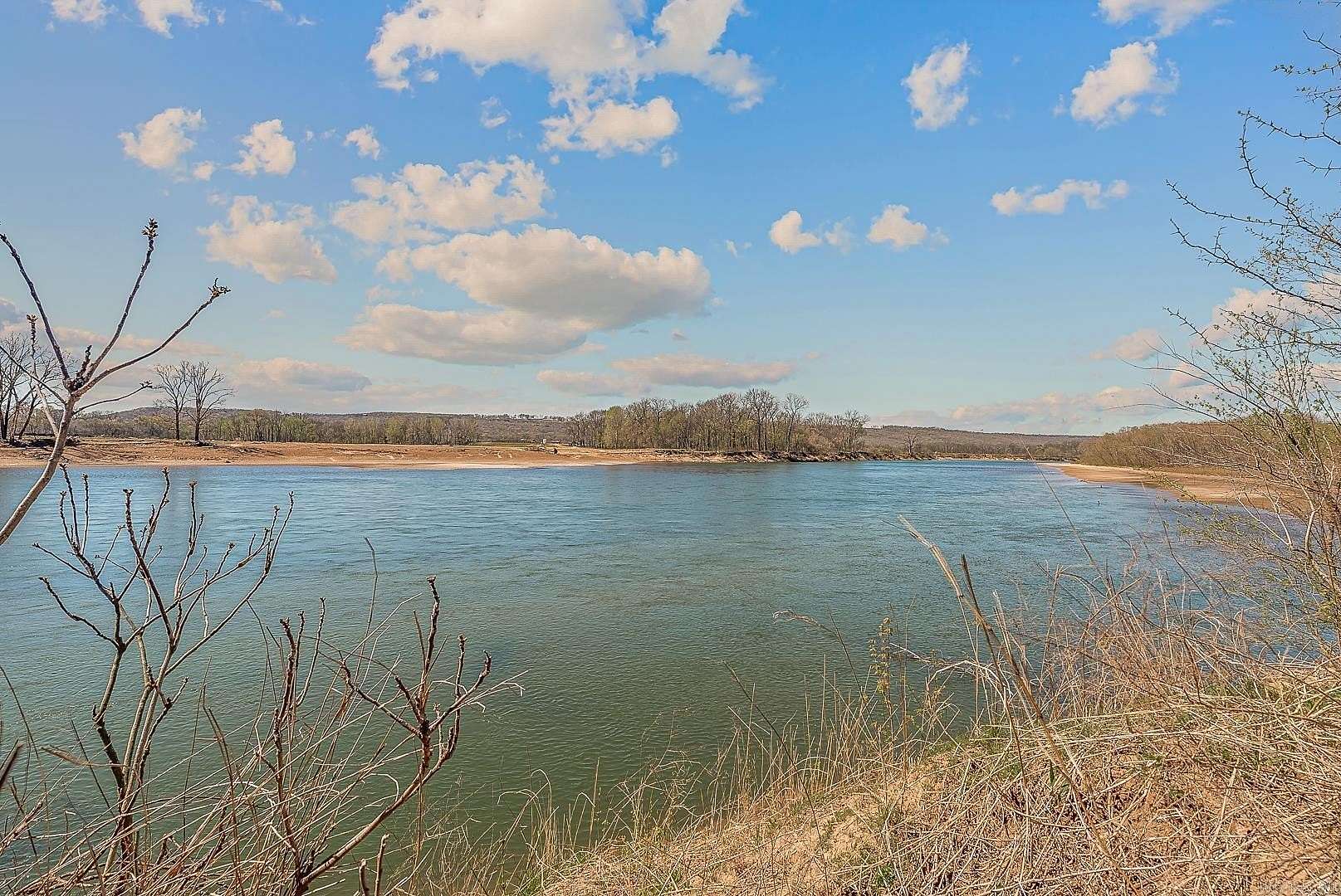 393 Acres of Land for Sale in Batesville, Arkansas